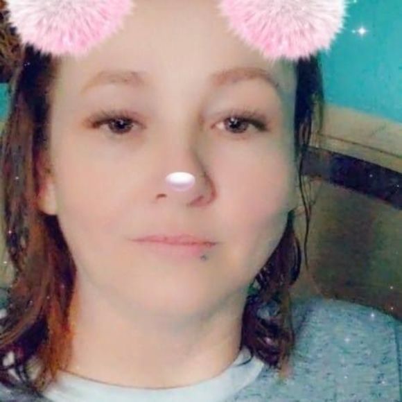 Meet your Posher, Kristie - Picture 1 of 1